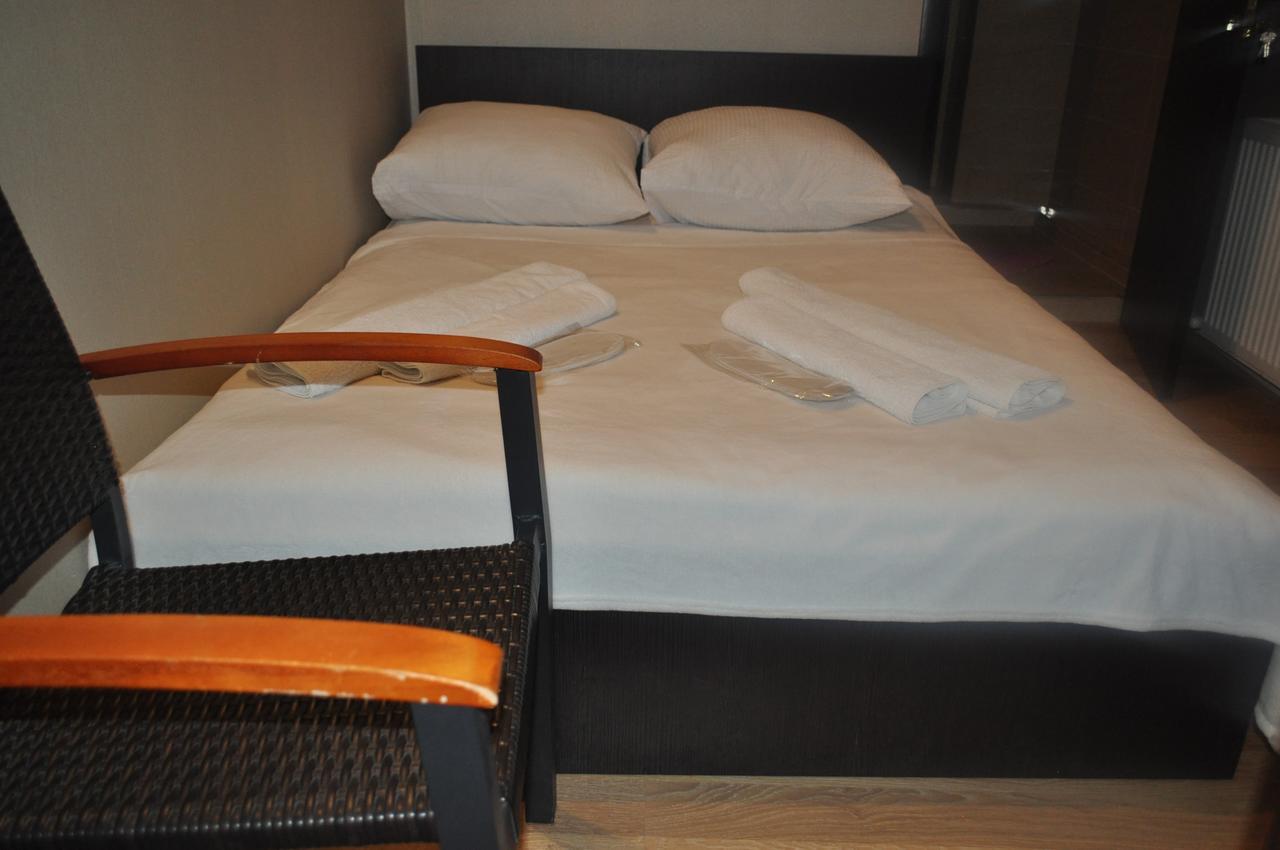 Hotel Your Comfort Tbilisi Exteriör bild